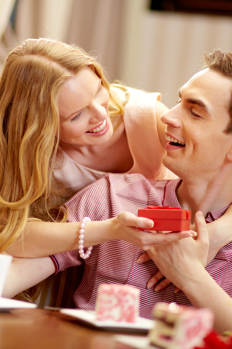 The Best Anniversary Gifts for Him: A Guide to Spoiling Your Man- Amour Prints