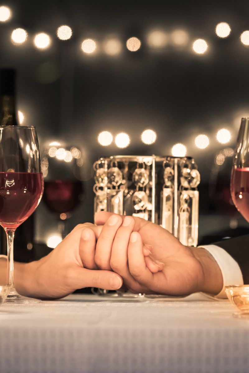 7 Best Romantic Date Night Ideas for Valentine's Day